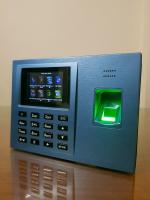 Máy chấm công vân tay 9300Pro sale 17%